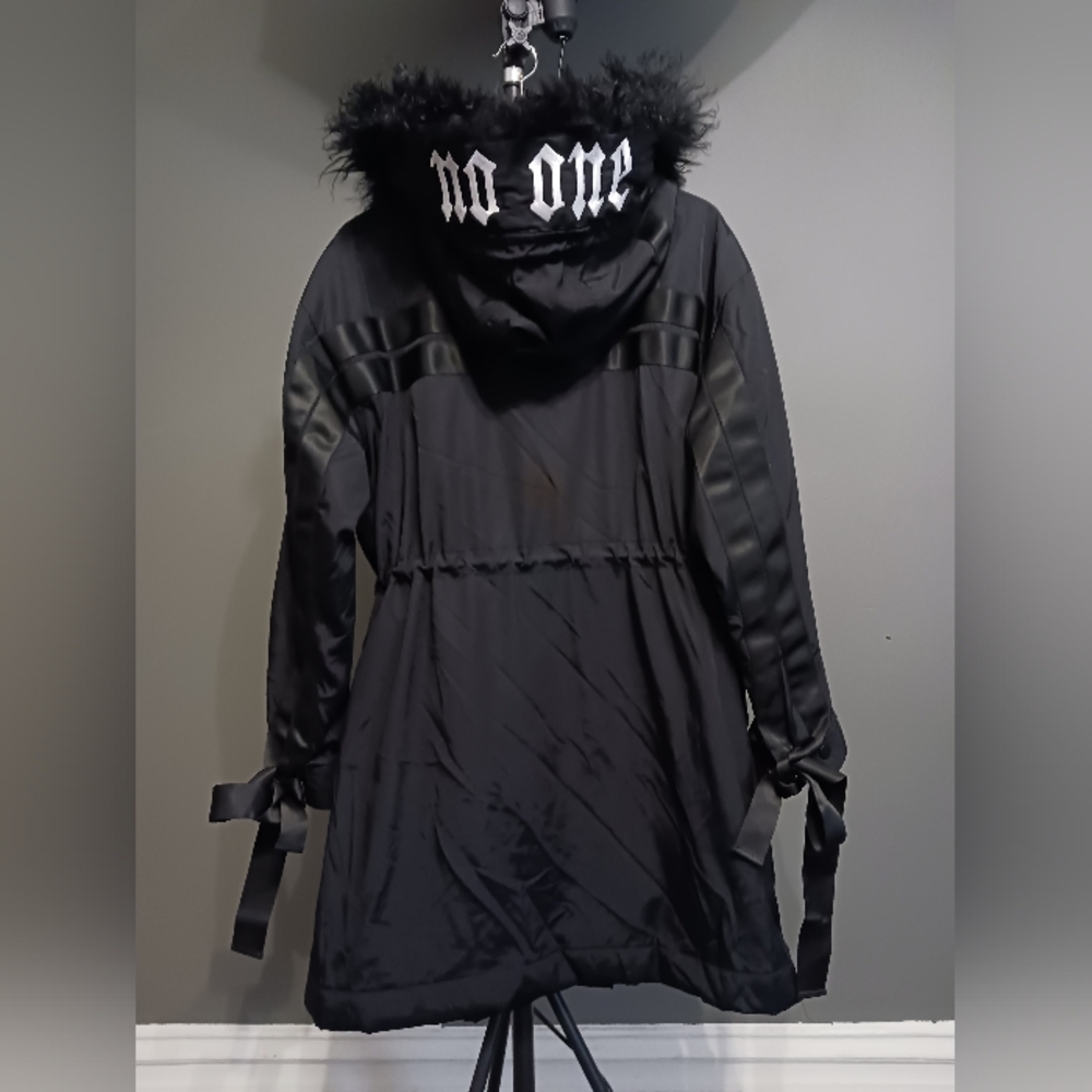 MO & CO black Parka Coat, Jacket Size S, Removable Mongolian Fur Collar